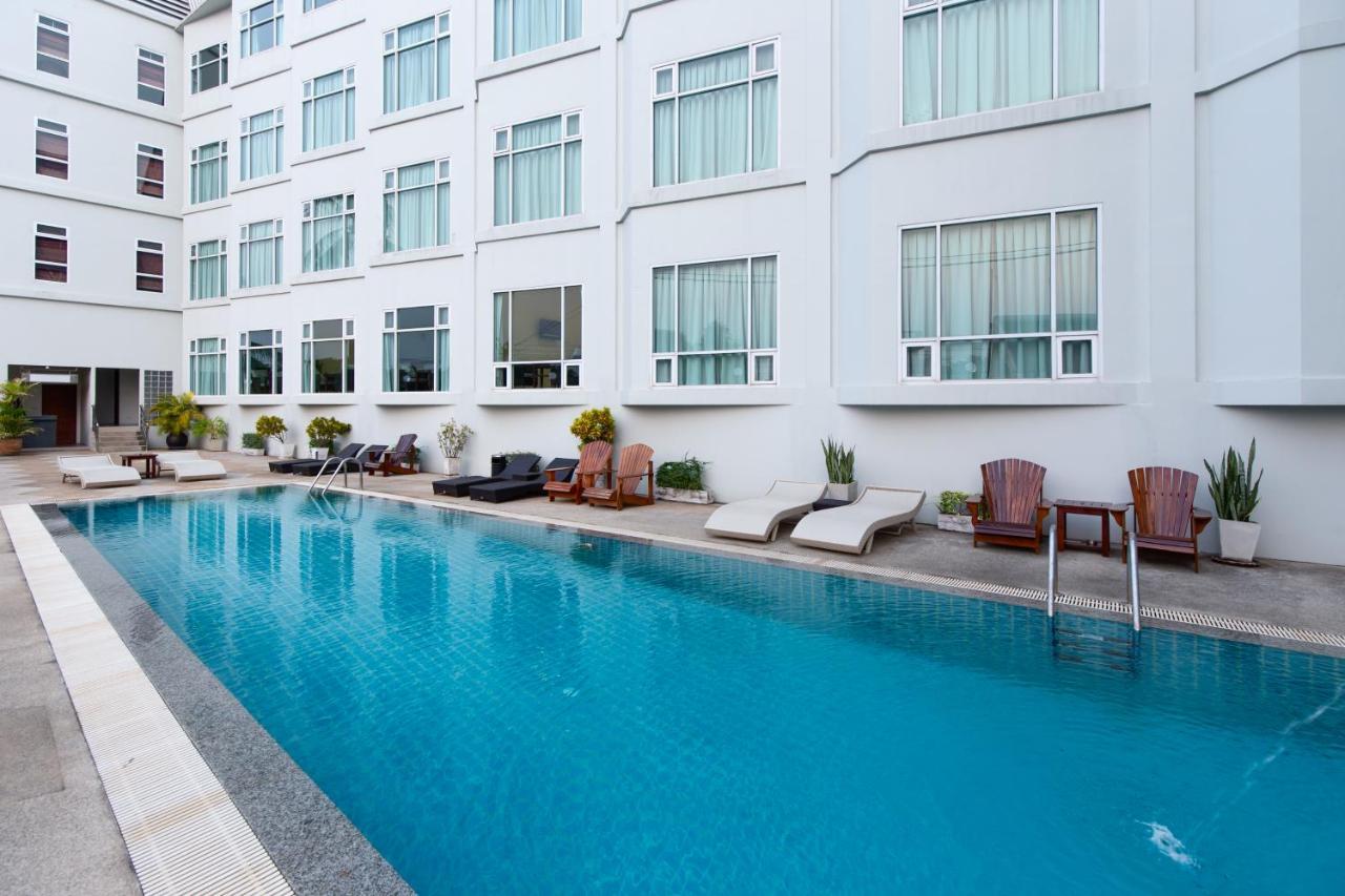 Kanchanaburi City Hotel Exterior foto
