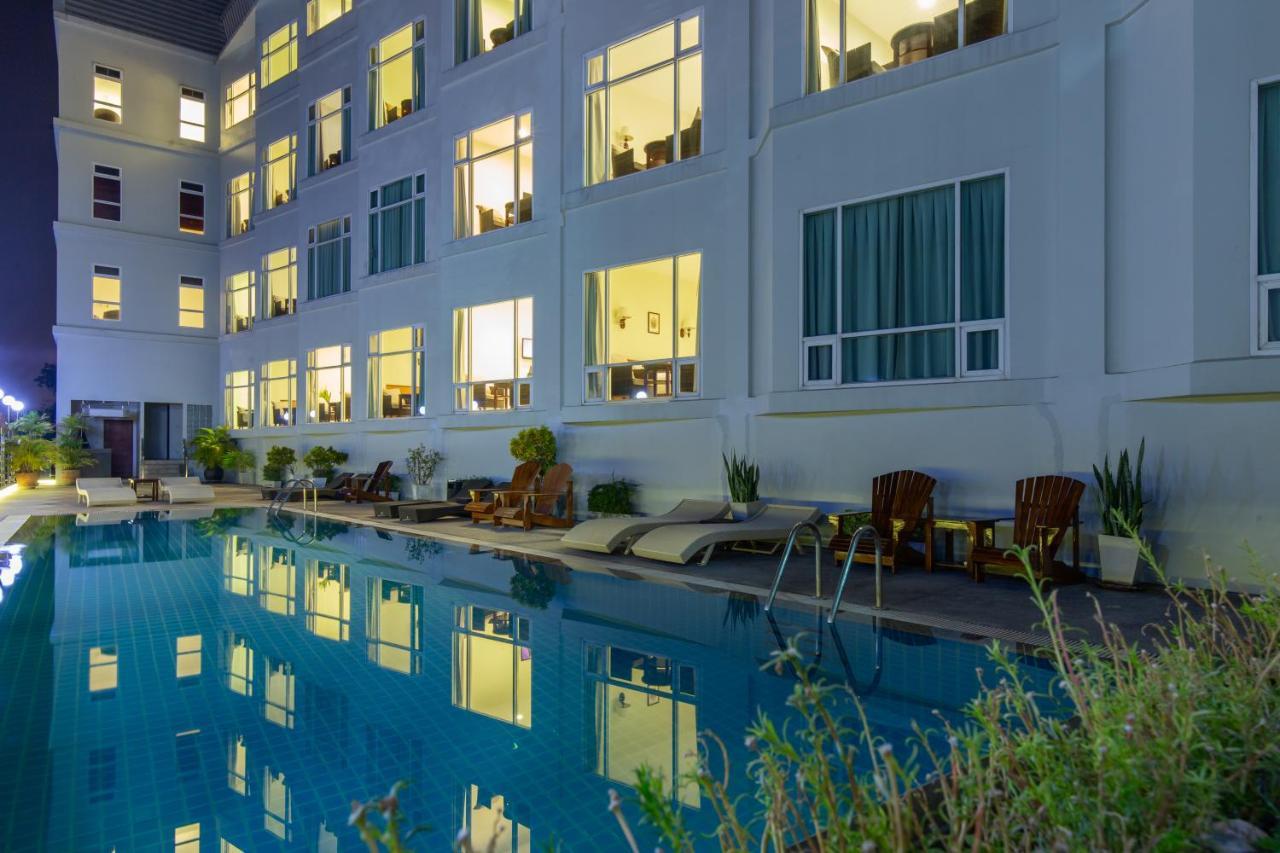 Kanchanaburi City Hotel Exterior foto
