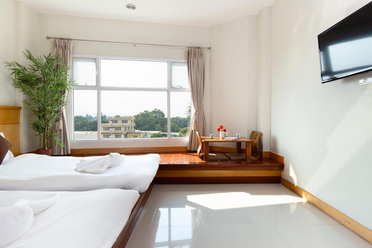 Kanchanaburi City Hotel Exterior foto